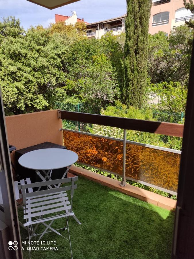 La Desirade Avec Parking- Port - Wifi Couchage En 160 Neuf Apartment Agde