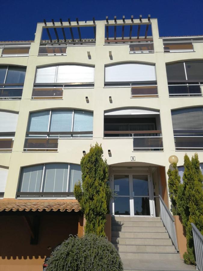 T1 4 Couchages Climatisé Centre Port Refait à Neuf *