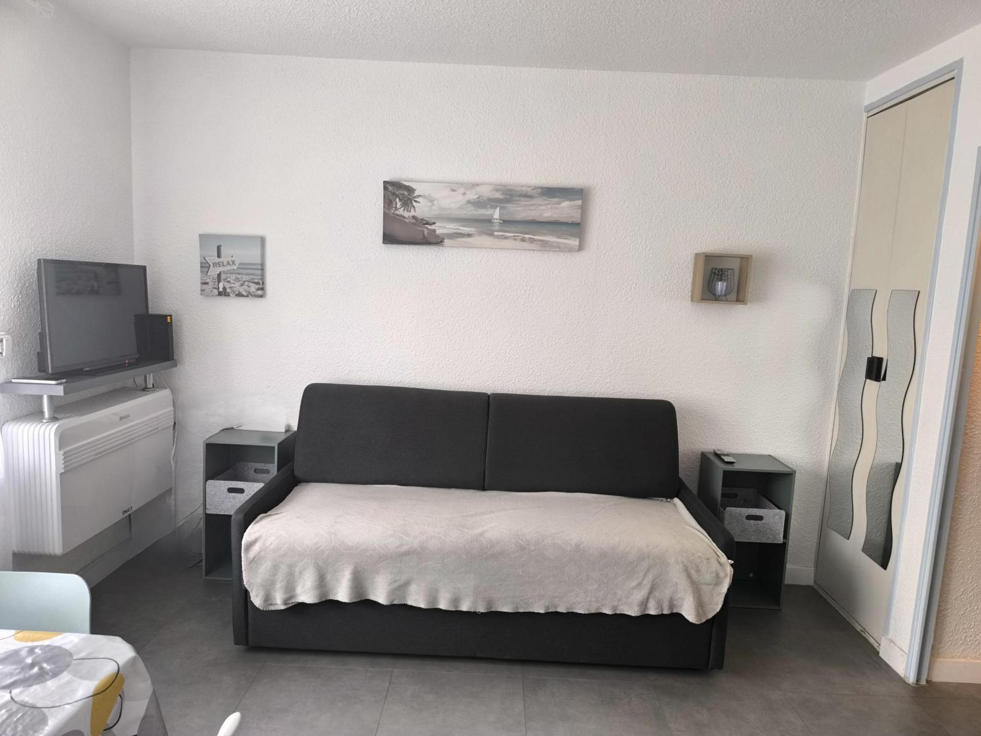 T1 4 Couchages Climatisé Centre Port Refait à Neuf * Agde